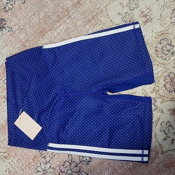 WILO Polka Dot Crossover Waist Blue Bike Athletic Short - Size S - Picture 1 of 8
